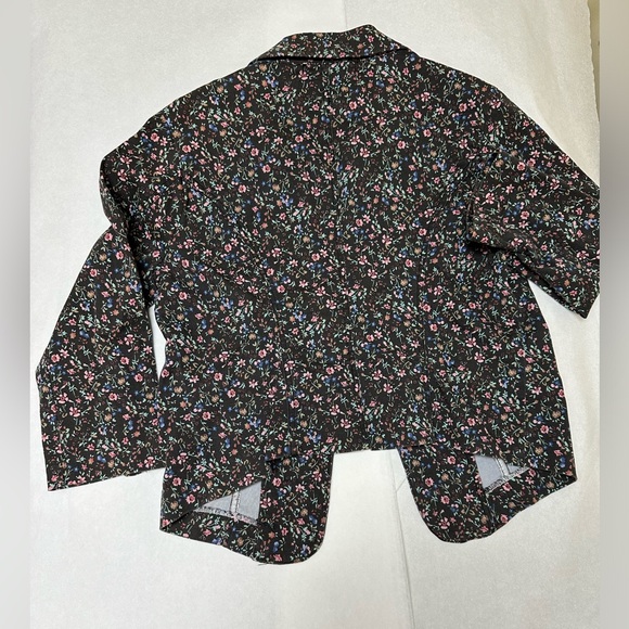 NWT;American Rag Cie Womens Black Floral Blazer Jacket🌻 - Picture 3 of 9